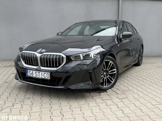 BMW Seria 5 520d xDrive mHEV M Sport 2023