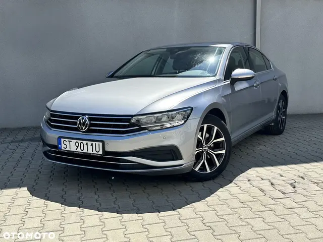 Volkswagen Passat 1.5 TSI EVO Elegance 2022
