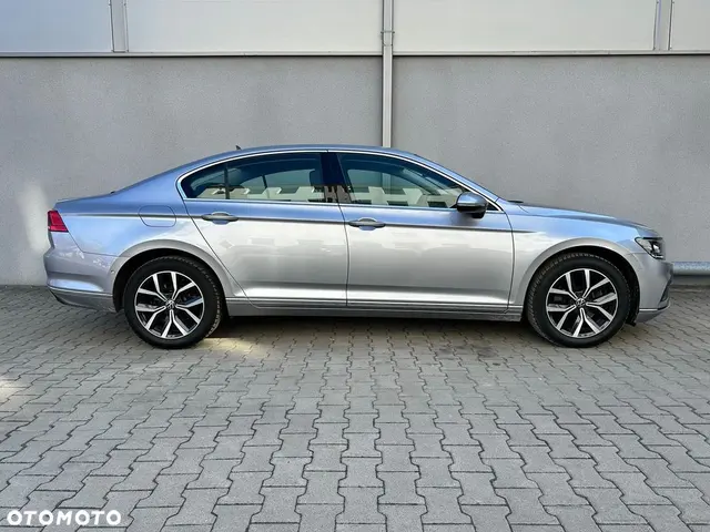 Volkswagen Passat — zdjęcie 3